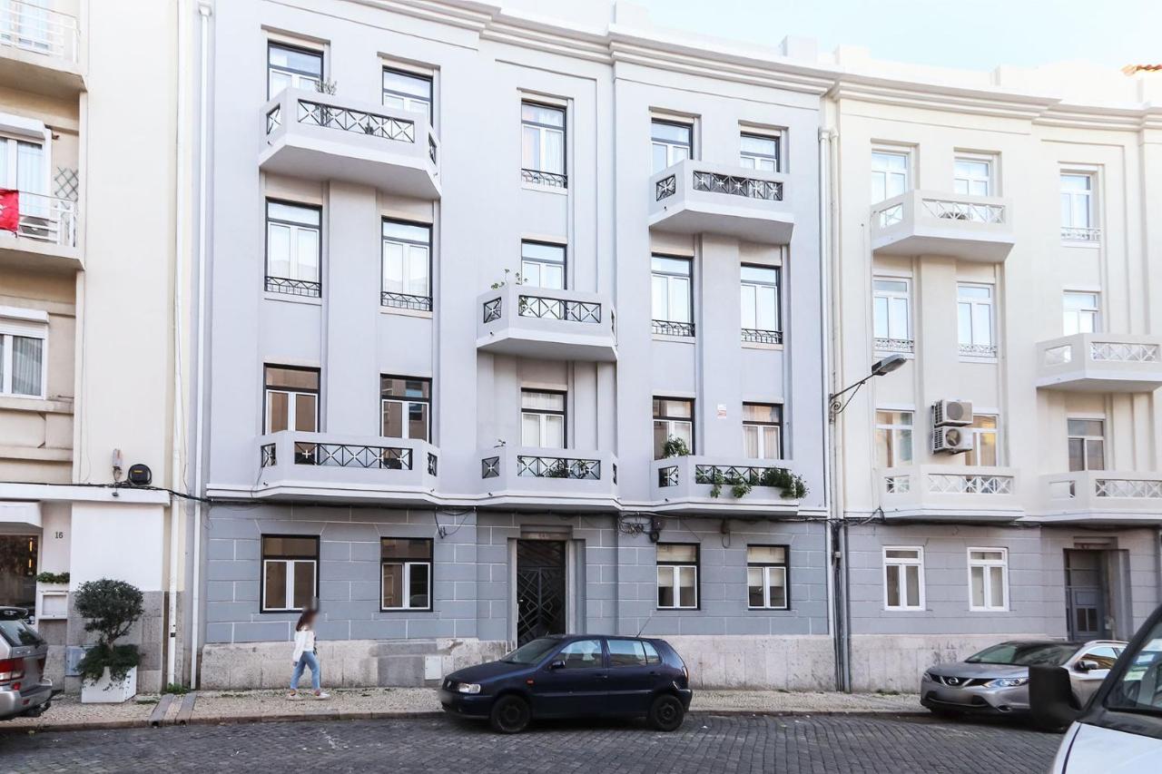 Marques De Pombal Duplex With Terrace By Homing Apartment Lisbon Exterior photo